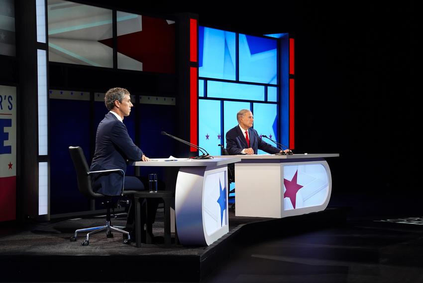 Democratic gubernatorial candidate Beto O'Rourke, left, and Gov. Greg Abbott during a debate in Edinburg on Sept. 30, 2022.